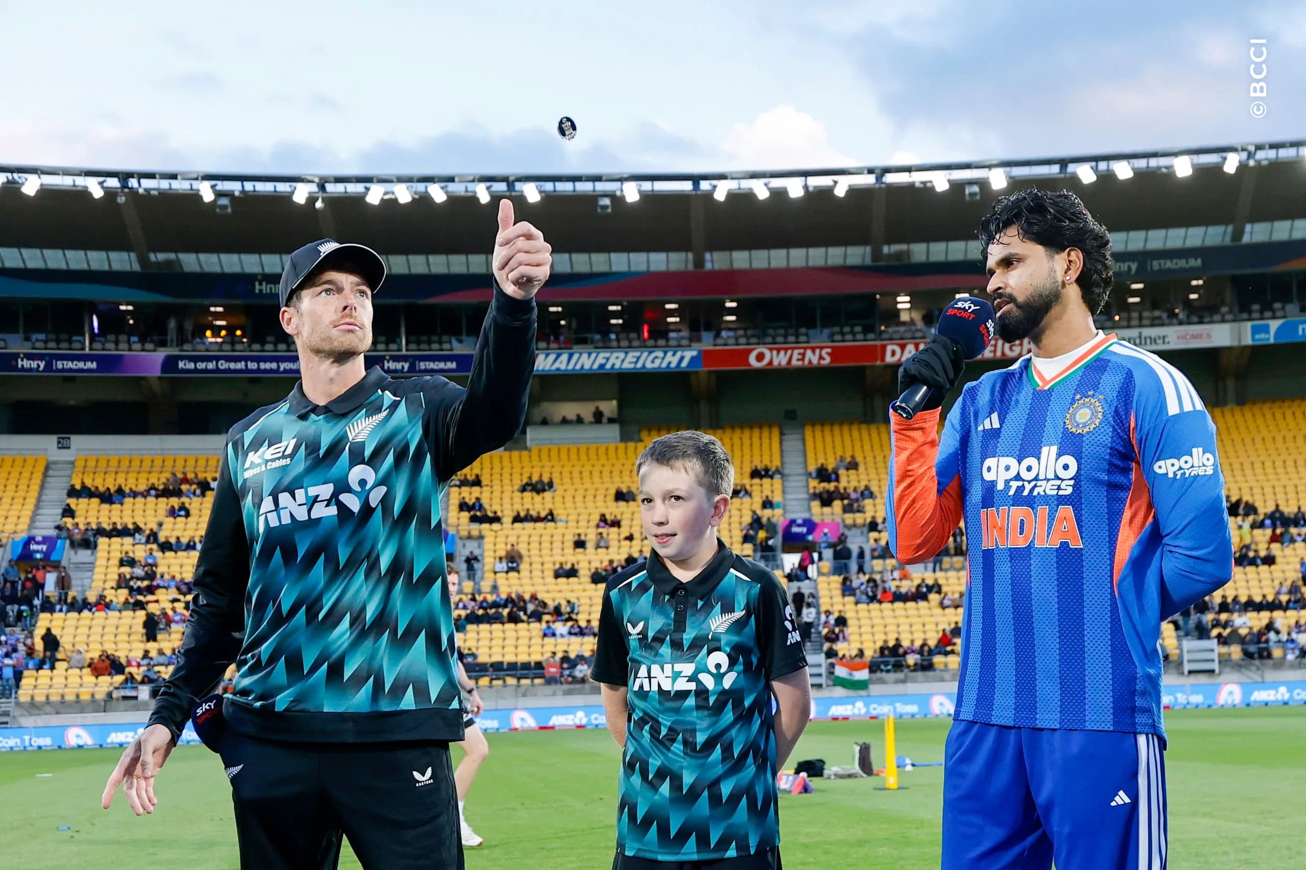 Shreyas Iyer of India and Mitchell Santner Captain of New Zealand at the toss during the 3rd T20I match between New Zealand and India at the Hnry Stadium, Wellington, New Zealand on October 27, 2026.Photo: Surjeet Yadav / CREIMAS for BCCI
