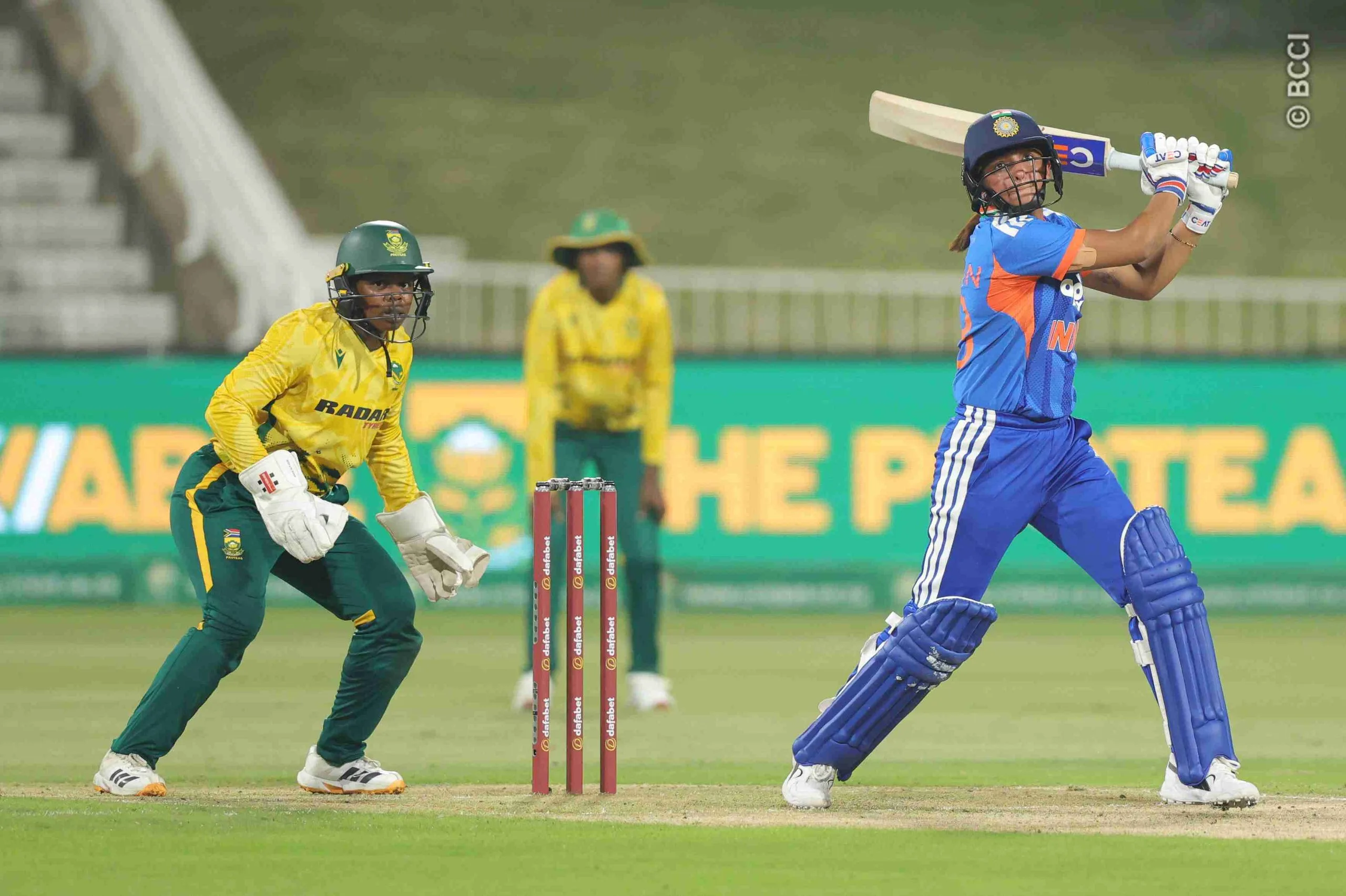 South Africa Women vs India Women 1st T20I — photo 15