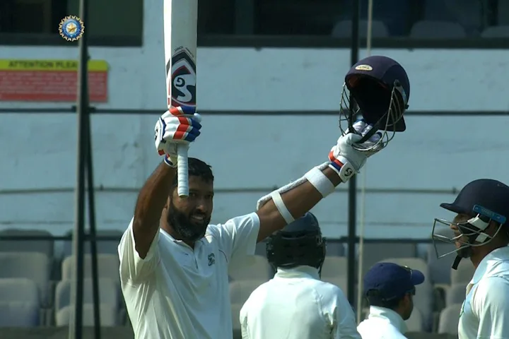 Run machine Jaffer brings up 53rd first-class ton