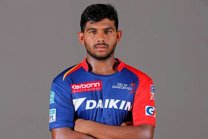 Young Herwadkar soaks in the IPL experience
