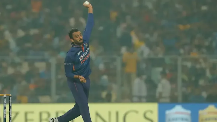 Axar Patel replaces Ravindra Jadeja in Asia Cup squad