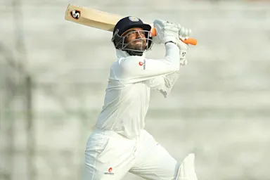 Robin Uthappa to play for Saurashtra in Ranji Trophy