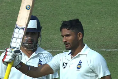 Centurions Gambhir and Chandela put Delhi in commanding position