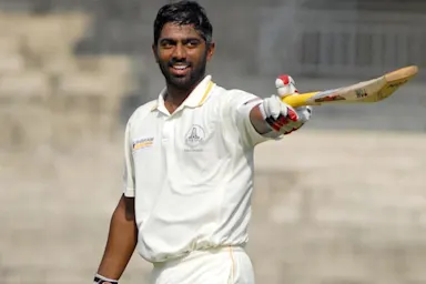 Abhinav Mukund leads TN to 1st inn lead with century