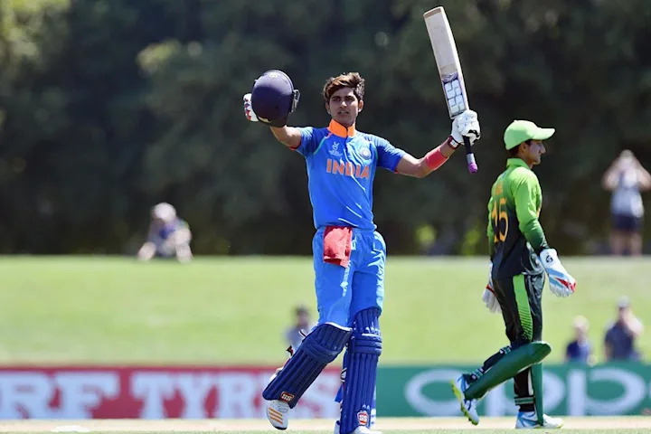 It was a special knock: Gill