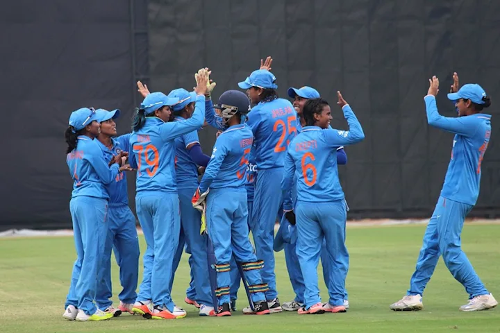 India Women beat Pakistan by five wickets