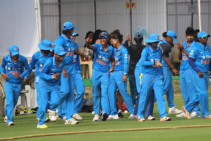 Mithali, Ekta star in India’s win over Sri Lanka