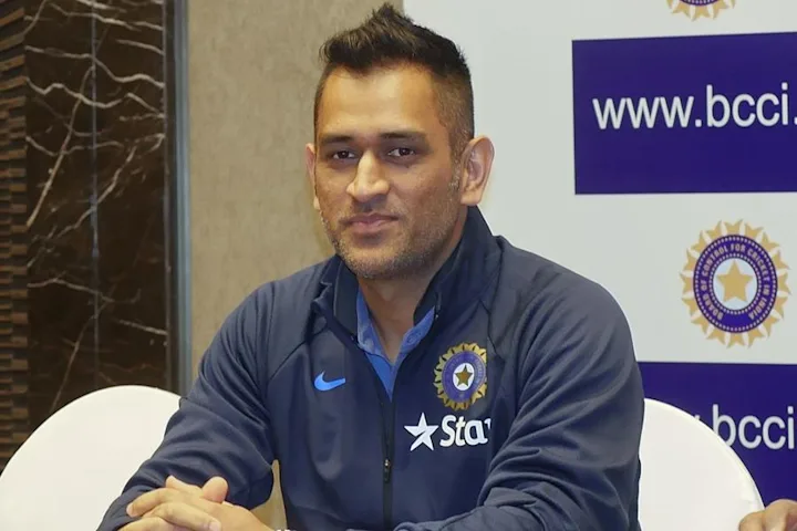 Different experience to lead a young team: MS Dhoni