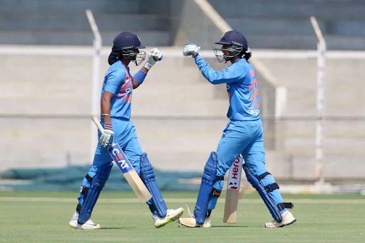 Harmanpreet, Smriti named captains of Women’s T20 Challenge Match