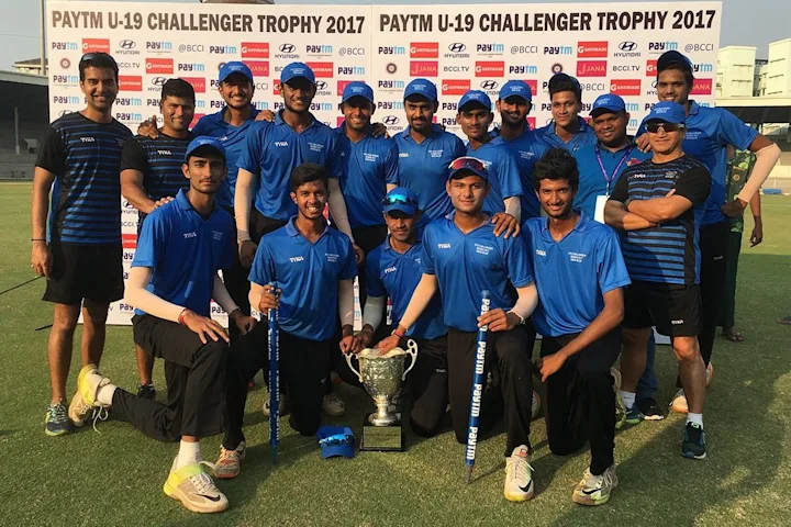 India Blue beat Sri Lanka BP XI to lift the Paytm U19 Challenger Trophy