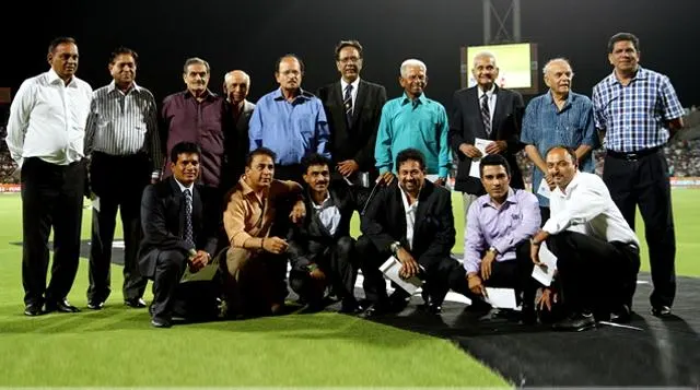 Ex-cricketers honoured in Pune